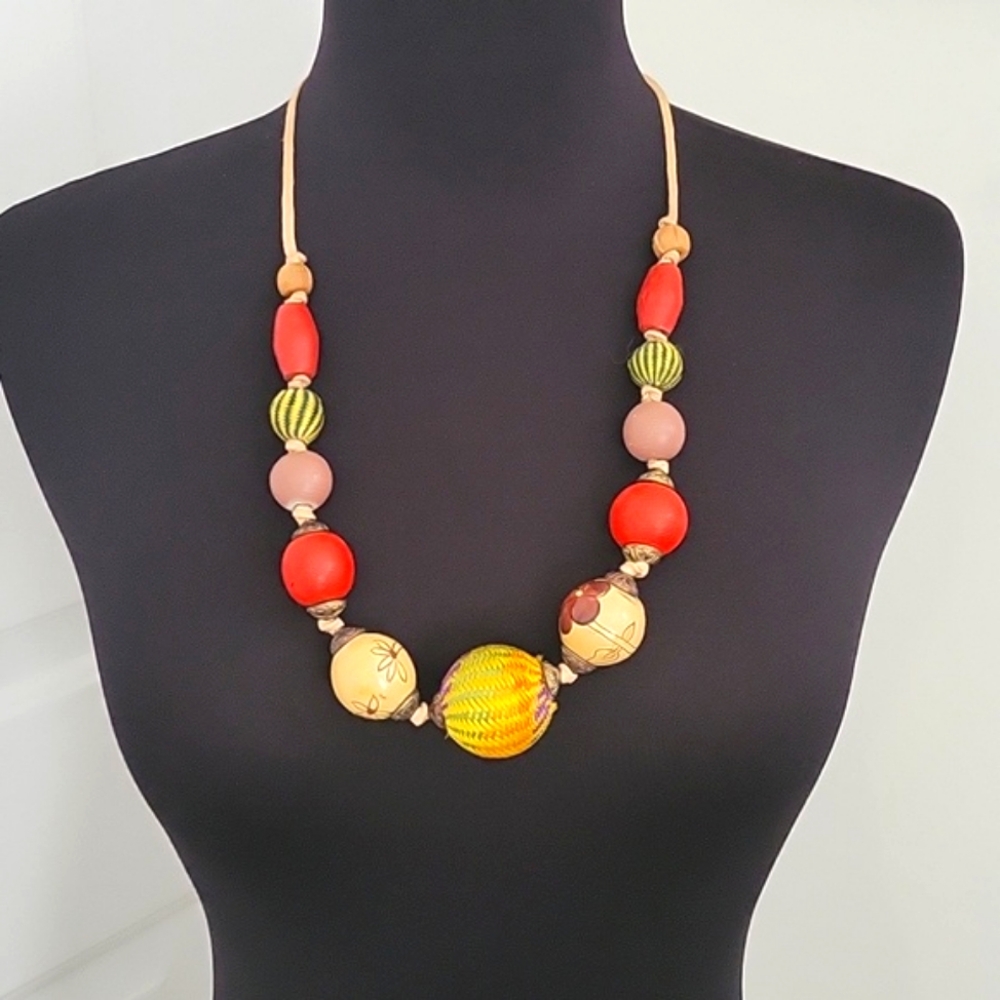 ❤️ Chucky Wood Beaded Necklace 🧡
